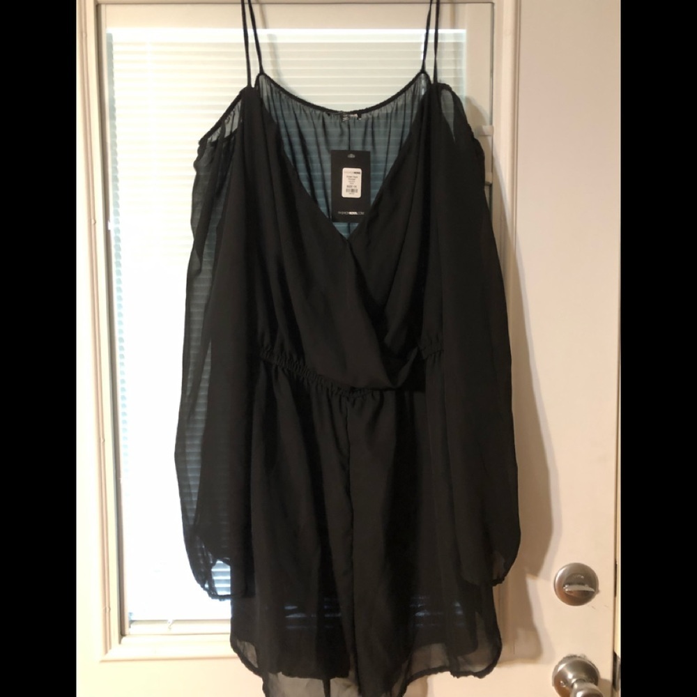 NWT Fashion Nova Romper